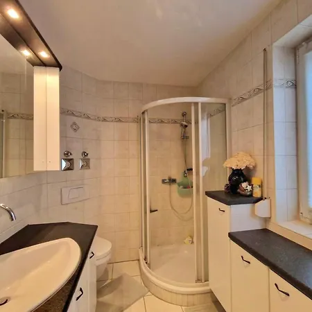 Guest house Woman-only *